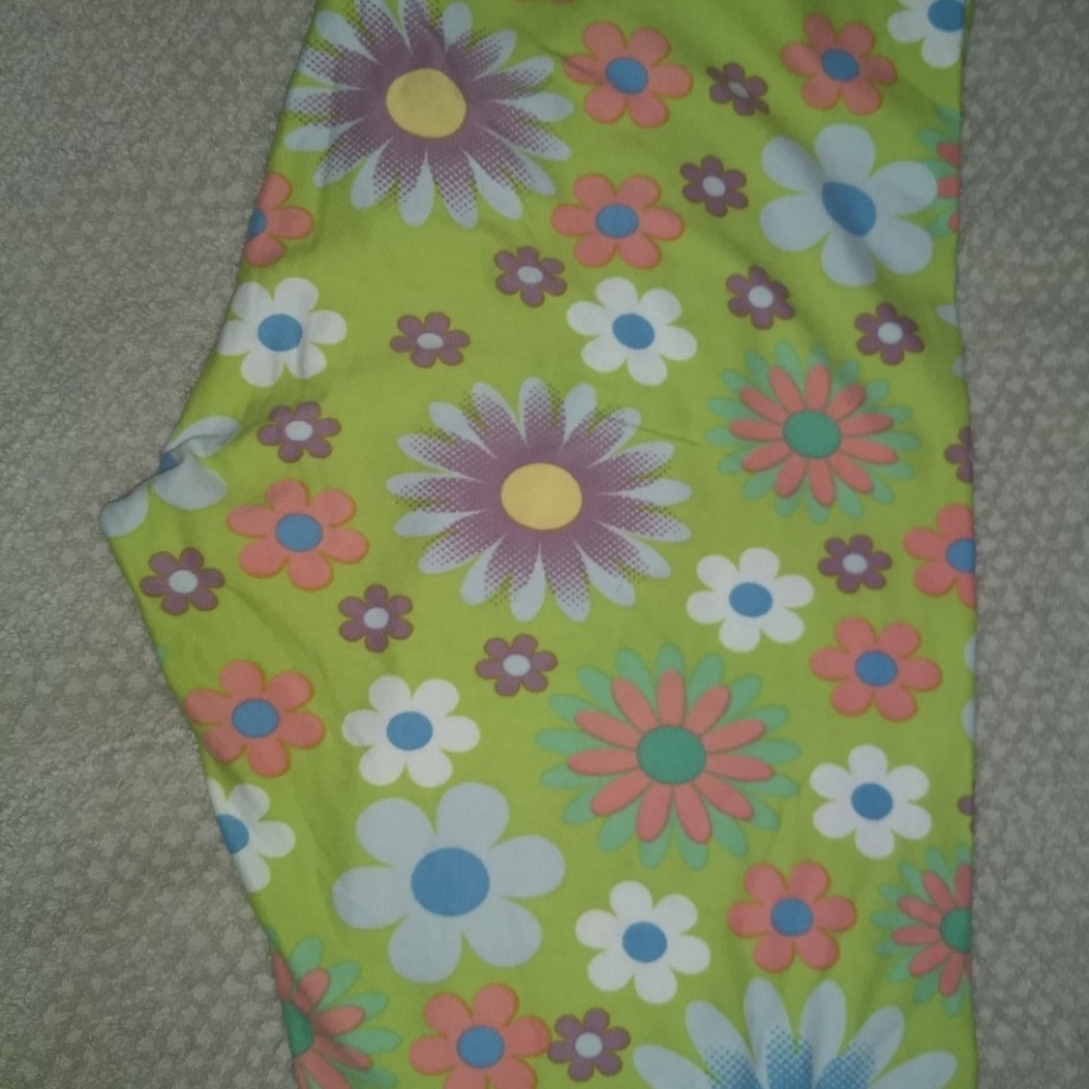 TC Leggings - Picture 2 of 2